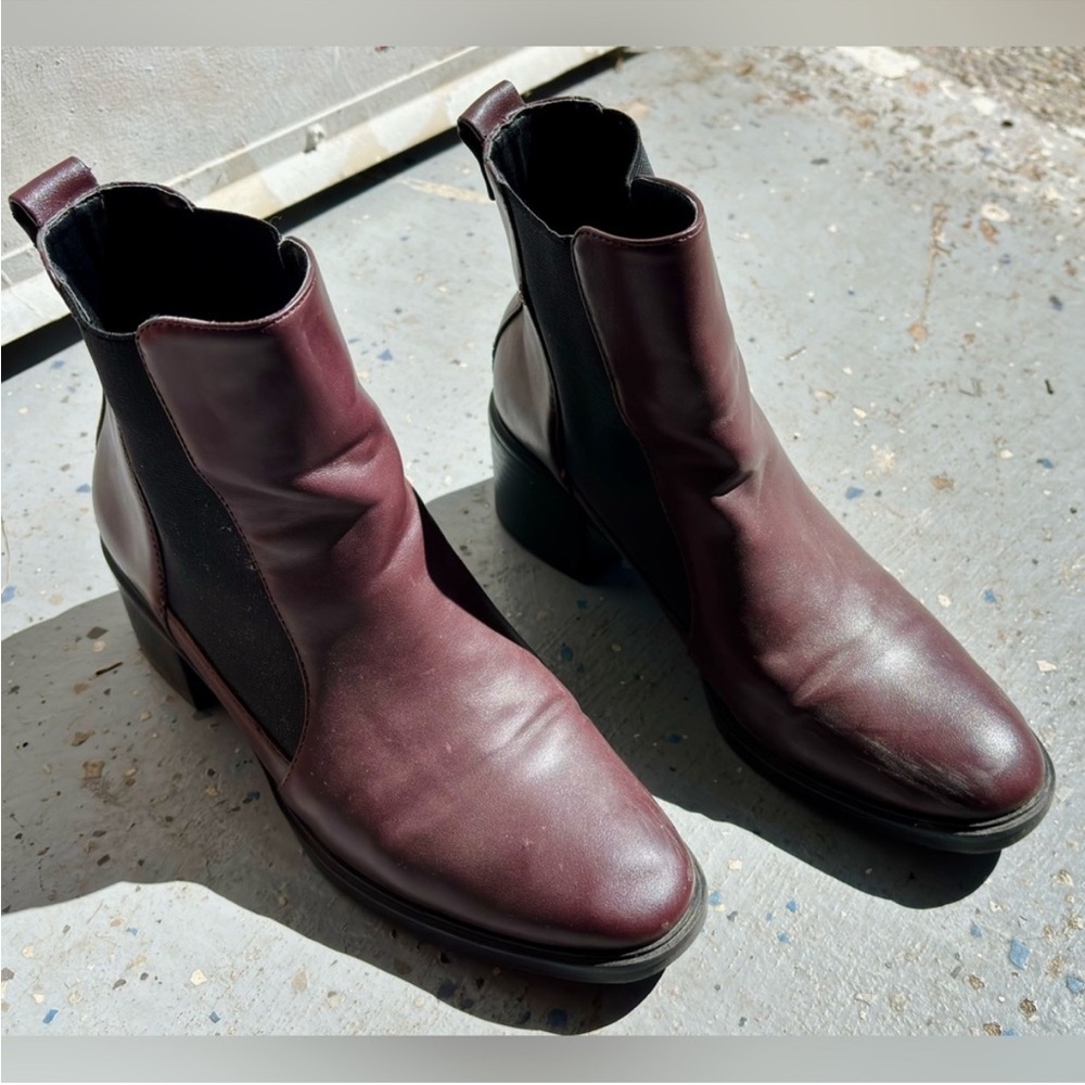 Zara Women's Burgundy Leather Ankle Boots